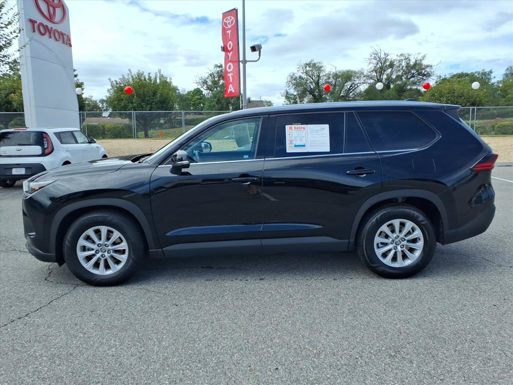 Certified 2025 Toyota Grand Highlander AWD image 8