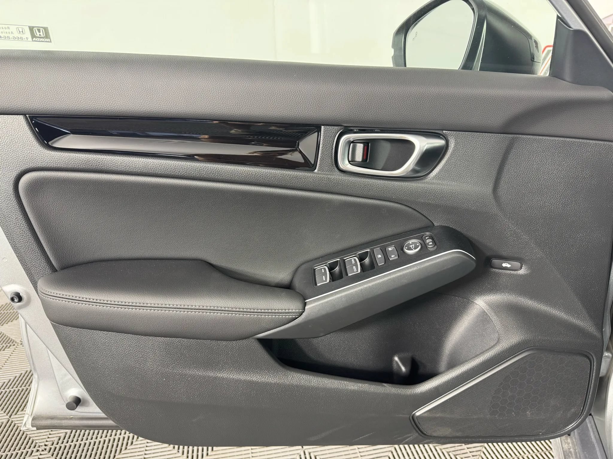 Used 2025 Honda Civic Sport Touring image 41