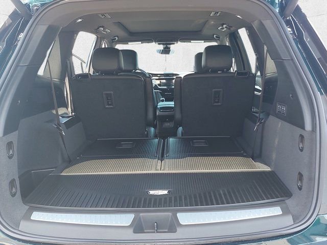 Used 2025 Cadillac XT6 Premium Luxury w/ Technology Package image 14