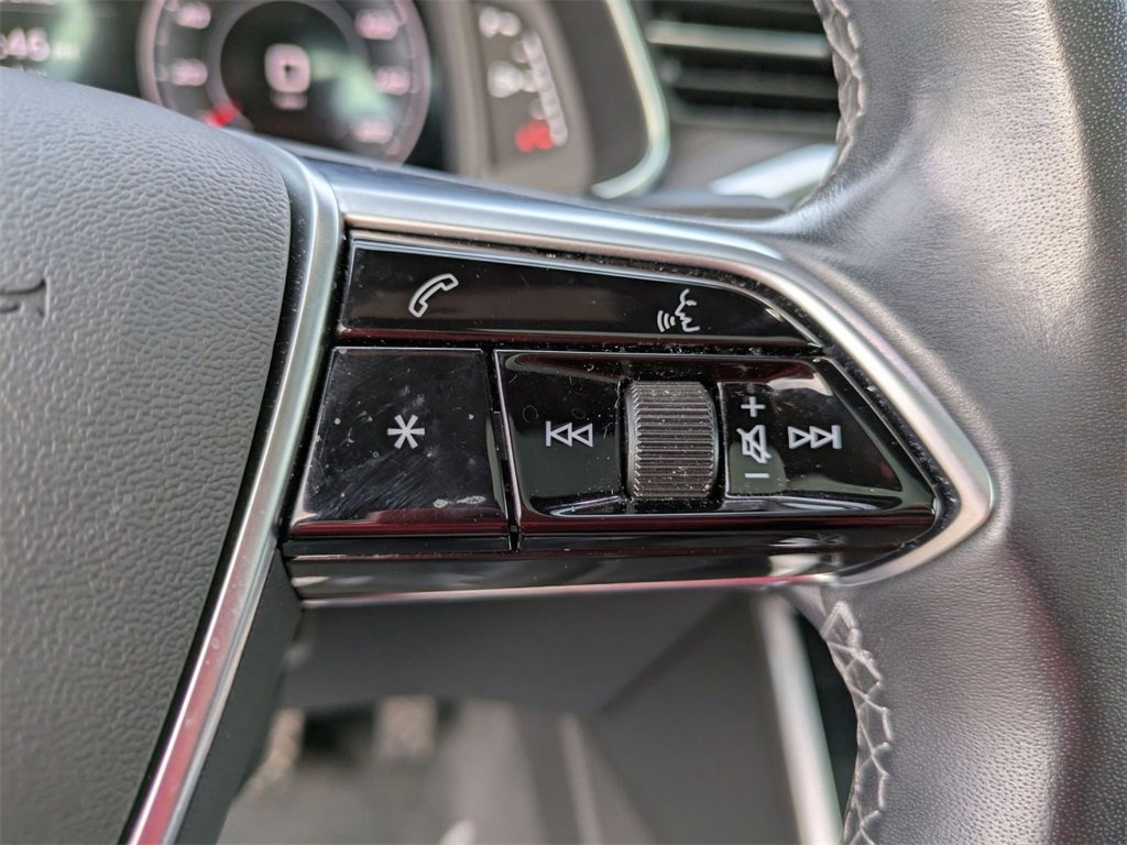 Used 2021 Audi A6 Premium Plus w/ Premium Plus Package image 20