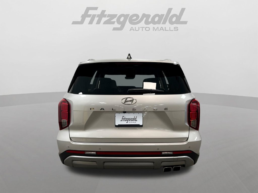 Used 2024 Hyundai Palisade SEL w/ Premium Package FWD image 15