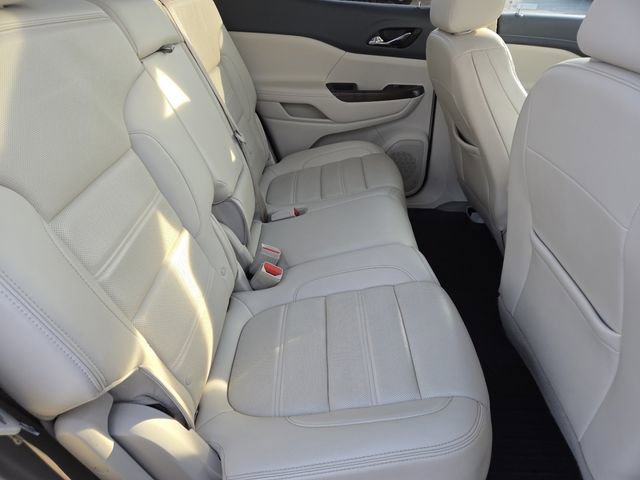 Certified 2023 GMC Acadia Denali w/ Denali Ultimate Package image 30