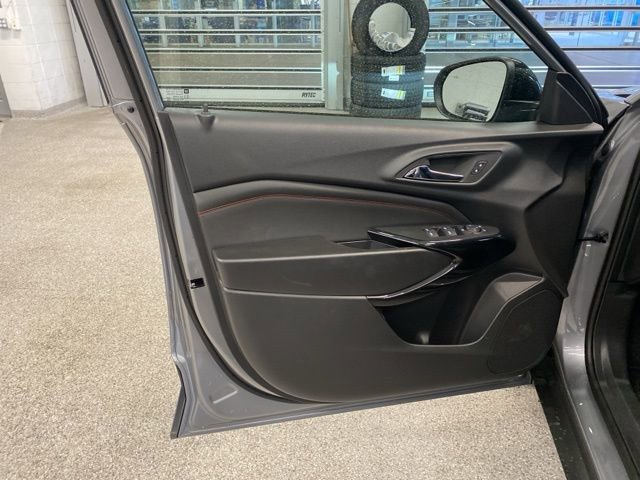 New 2026 Chevrolet Trax RS w/ Driver Confidence Package FWD image 24