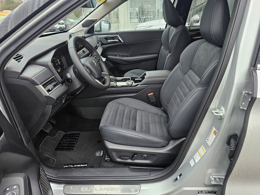 New 2026 Mitsubishi Outlander SE AWD/4WD image 16