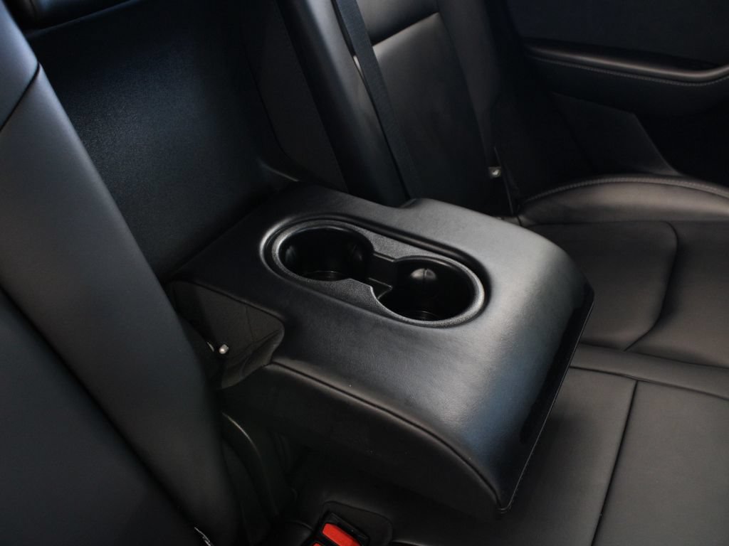 Used 2025 Tesla Model Y Long Range RWD image 25