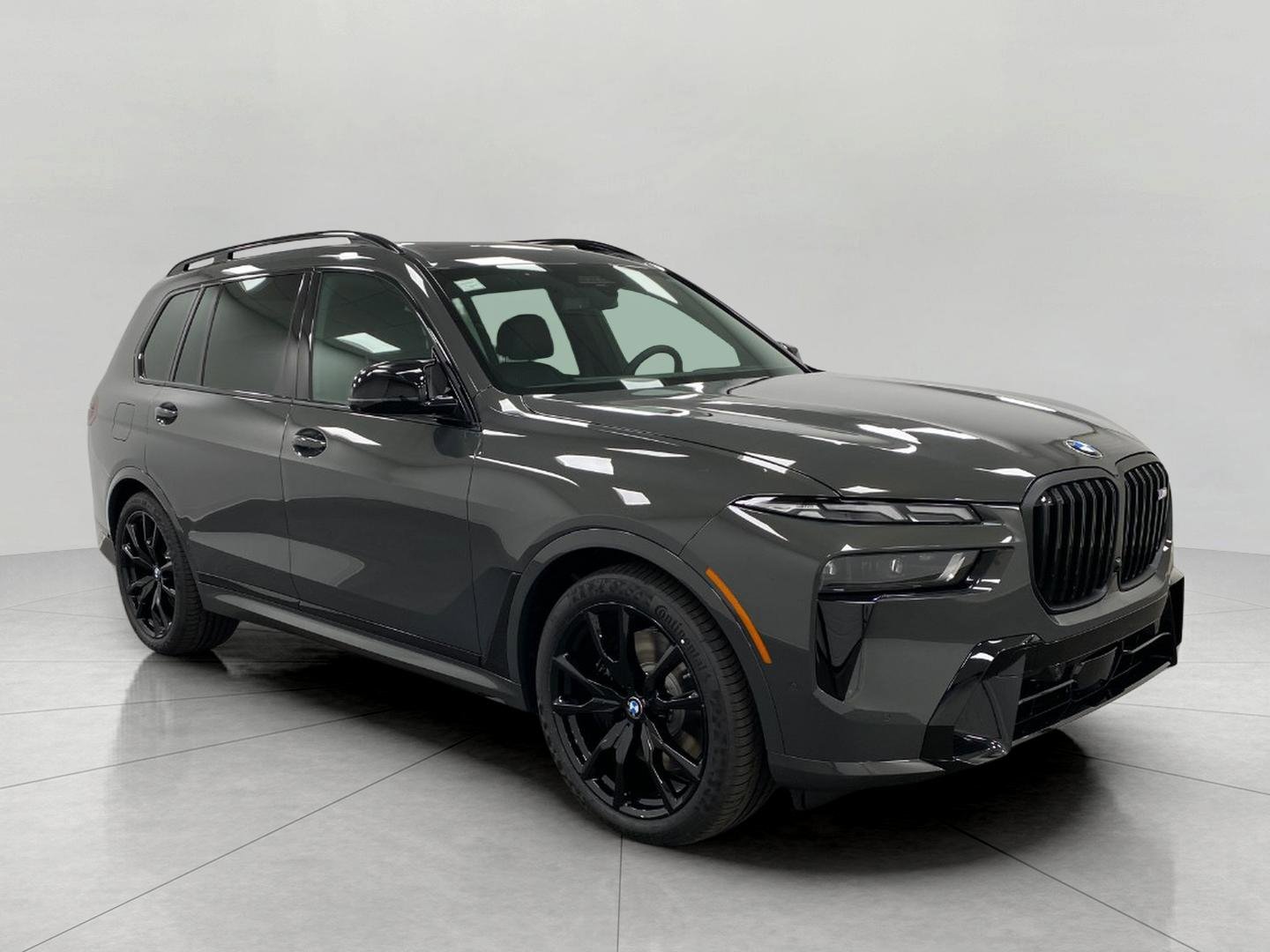 New 2026 BMW X7 M60i