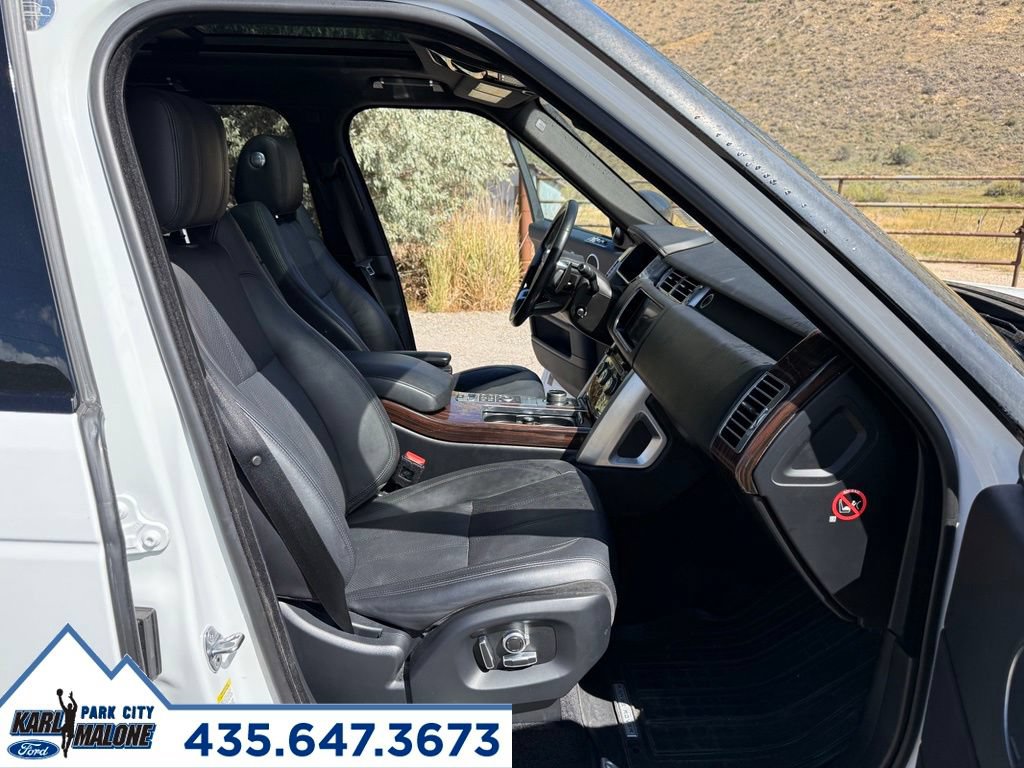 Used 2017 Land Rover Range Rover Supercharged AWD/4WD image 38