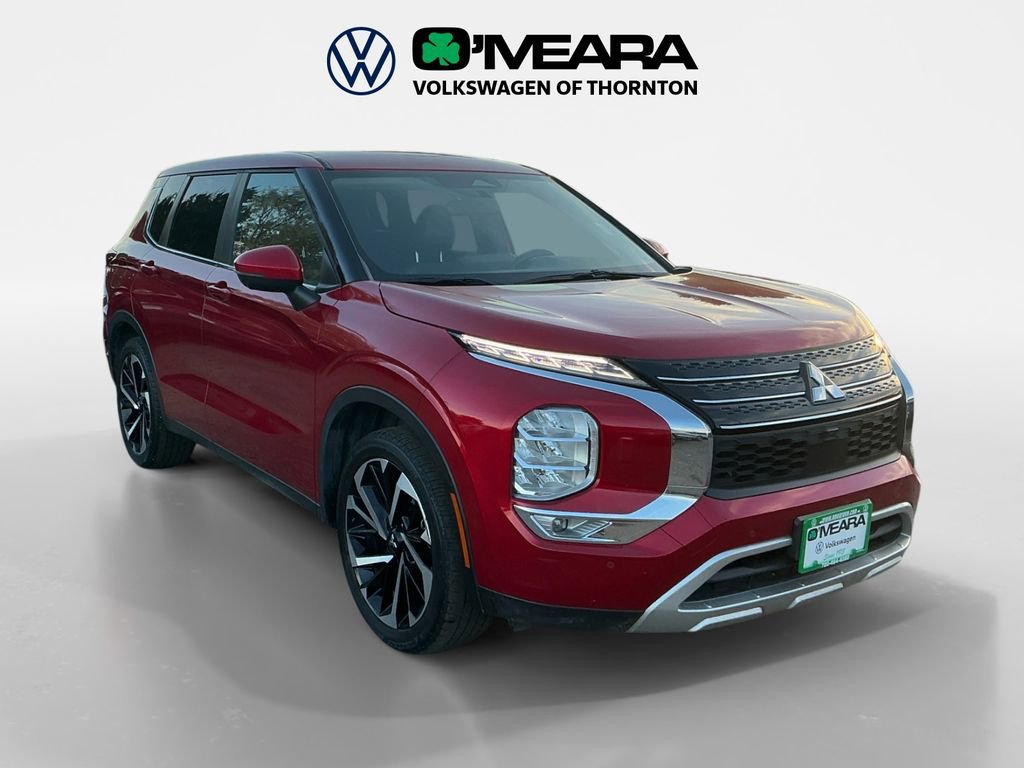 Used 2024 Mitsubishi Outlander SE Black Edition image 7