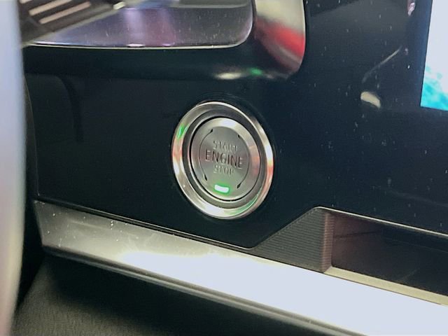 Used 2024 Chevrolet Corvette Stingray Preferred Cpe image 16