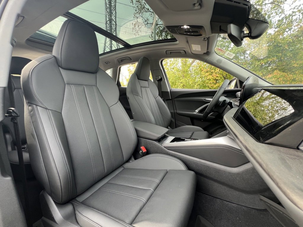 New 2025 Audi Q5 Premium Plus image 18