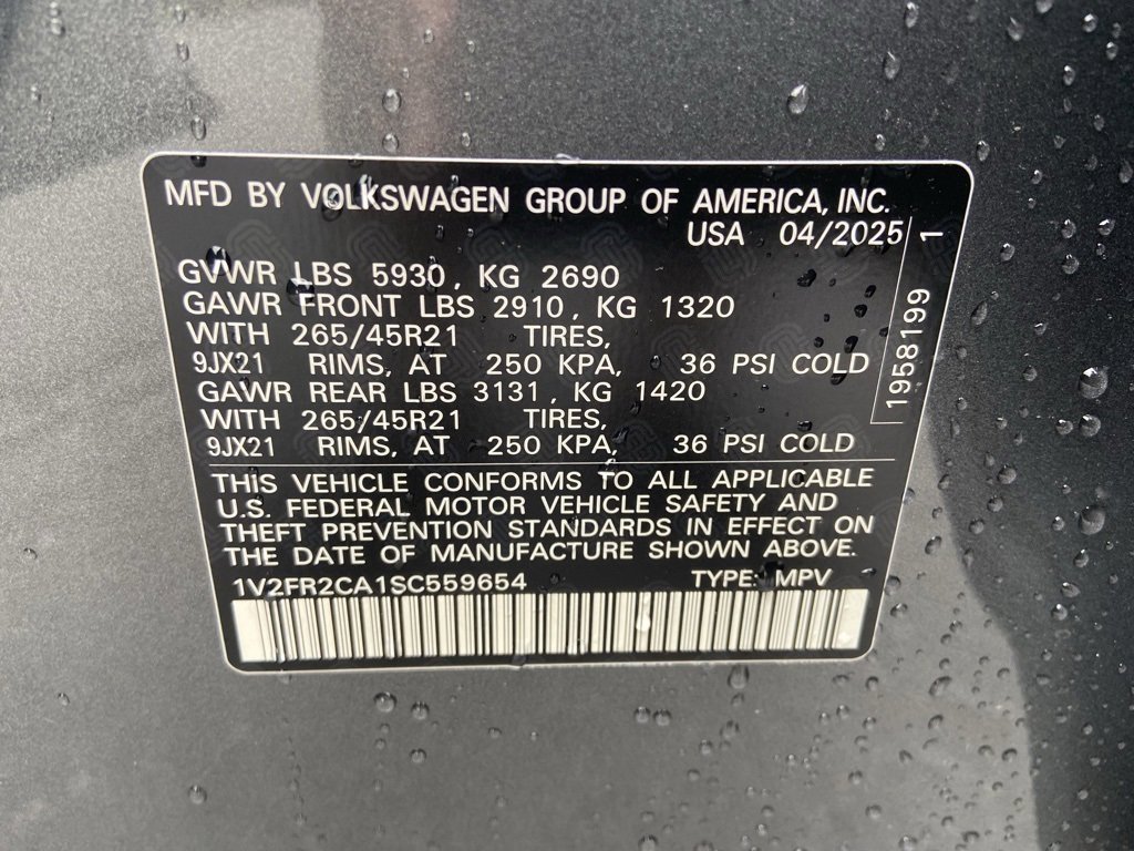 New 2025 Volkswagen Atlas SEL Premium R-Line image 12