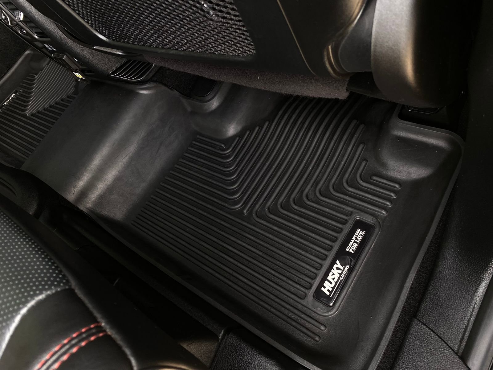 Used 2024 Dodge Durango GT image 27