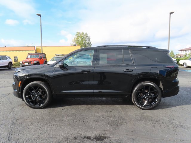 Certified 2024 Chevrolet Traverse RS w/ LPO, Floor Liner Package image 4