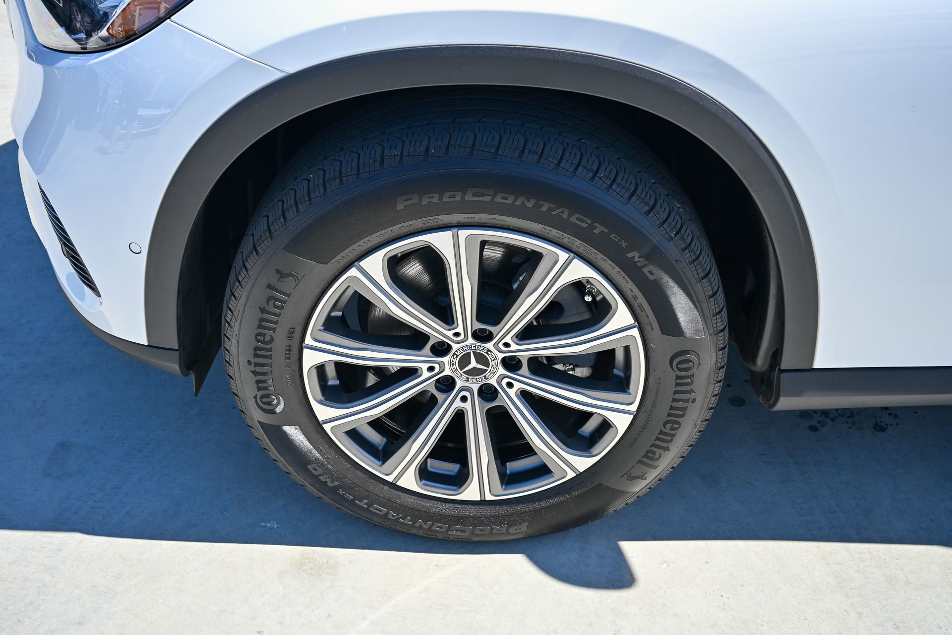 Used 2024 Mercedes-Benz GLC 300 image 35