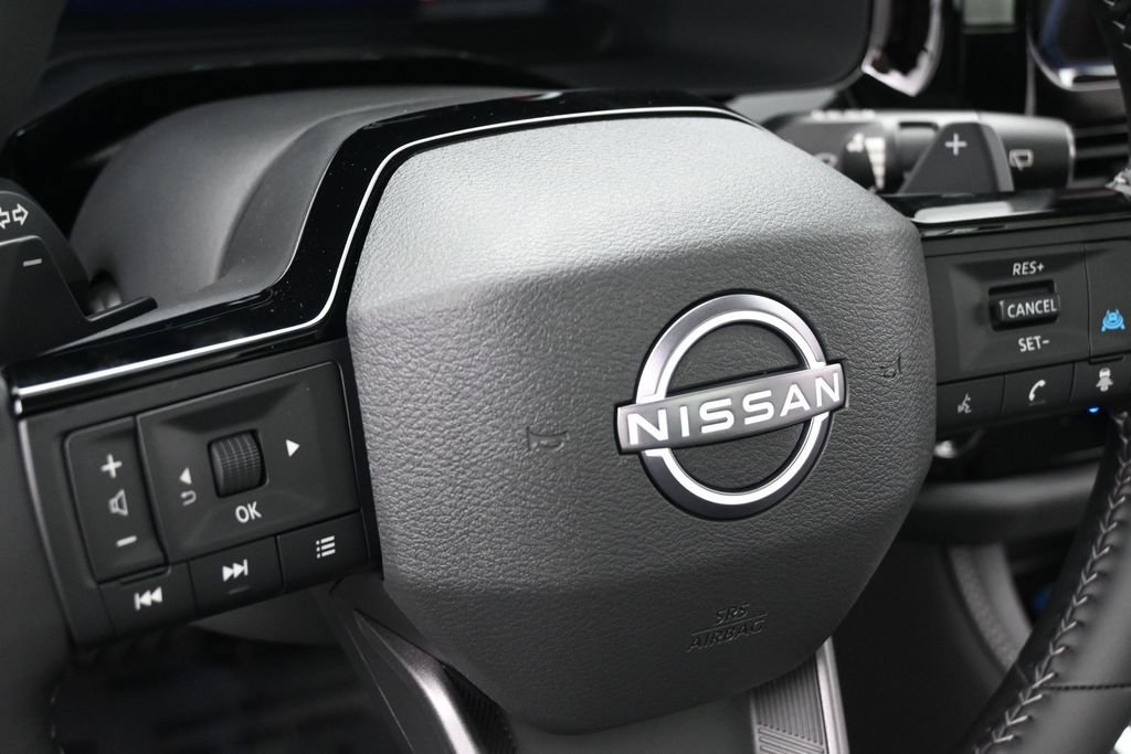 New 2026 Nissan Pathfinder Platinum w/ Accent Package AWD/4WD image 12