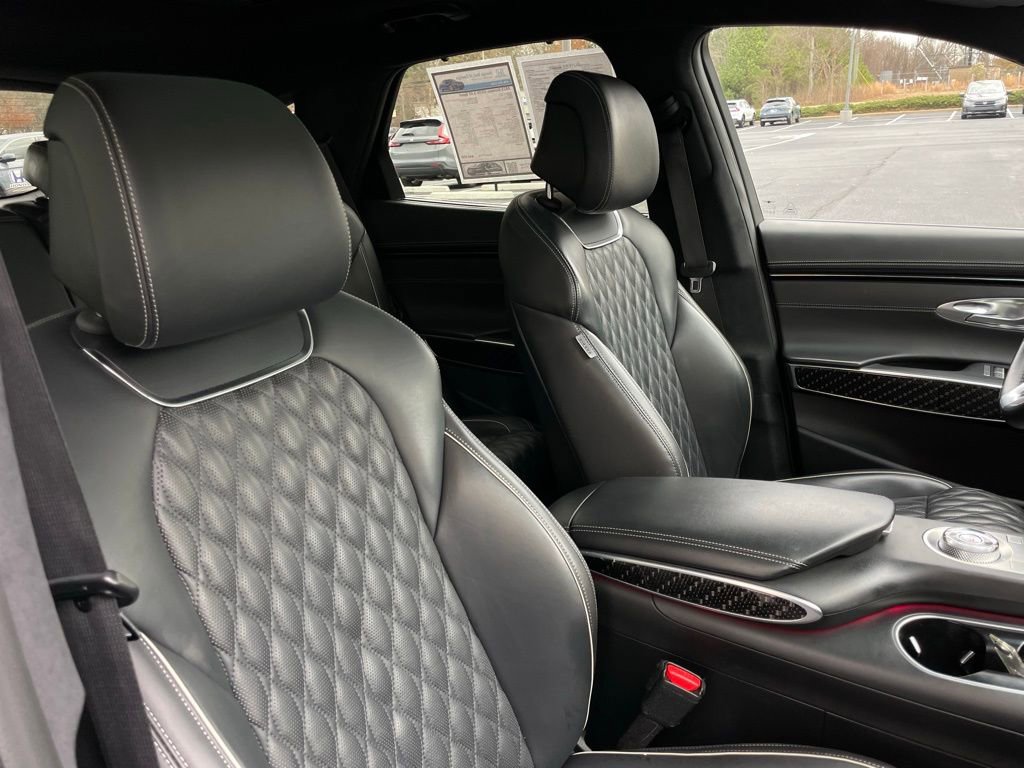 Used 2023 Genesis GV70 3.5T Sport w/ Sport Prestige Package image 32
