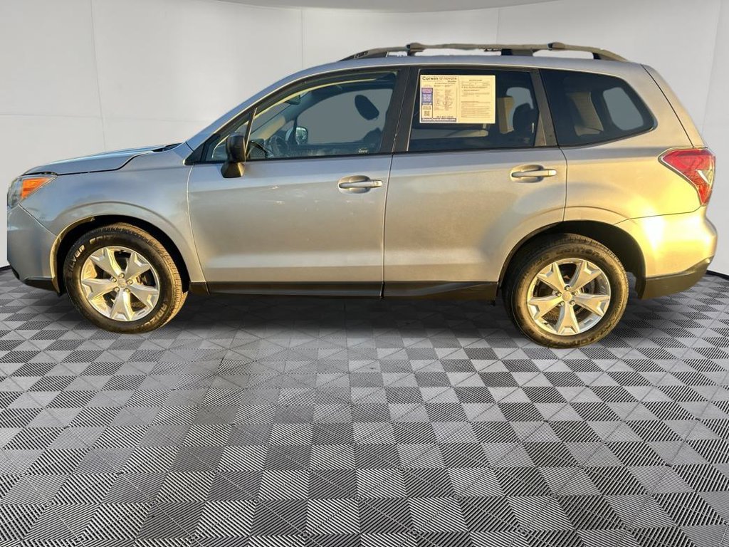 Used 2014 Subaru Forester 2.5i Premium w/ Popular Package #2 AWD/4WD image 4