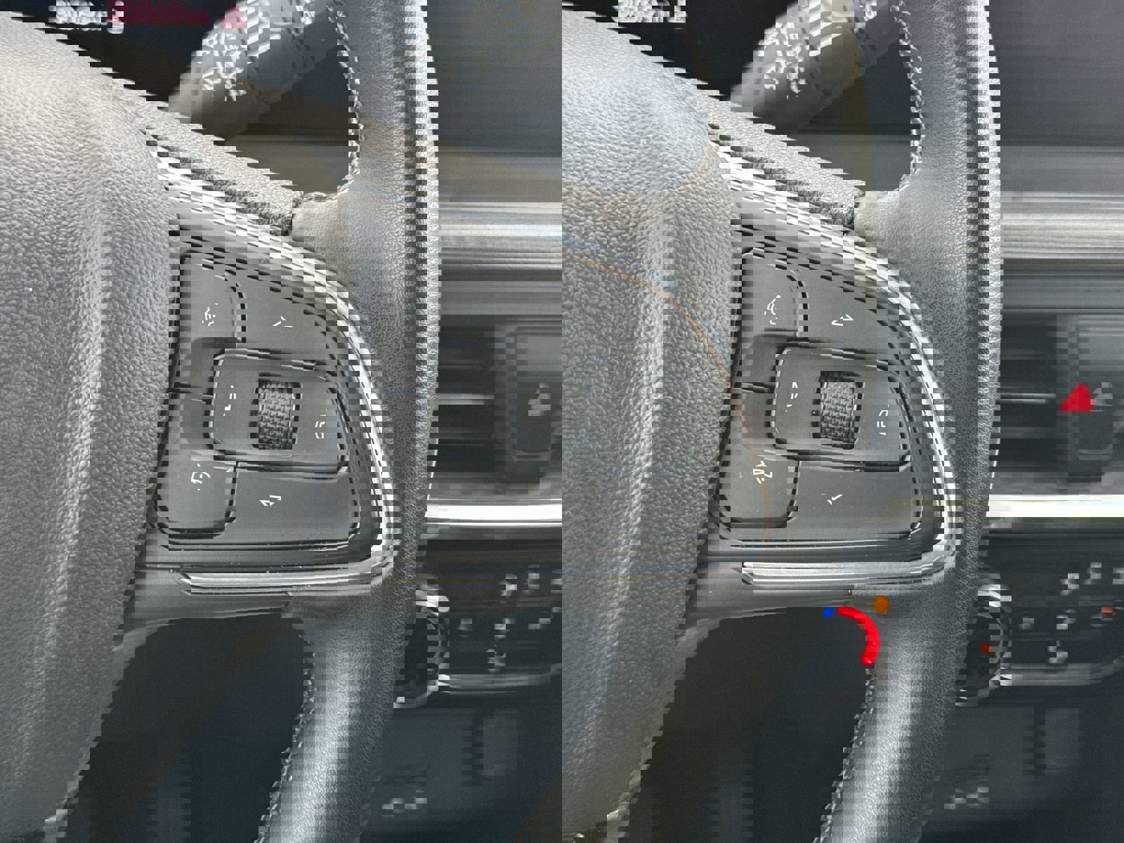 Used 2024 Buick Encore GX Sport Touring image 20