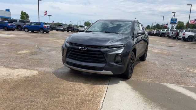 Used 2022 Chevrolet Blazer LT w/ LPO, Black Grille Bar Package FWD image 4