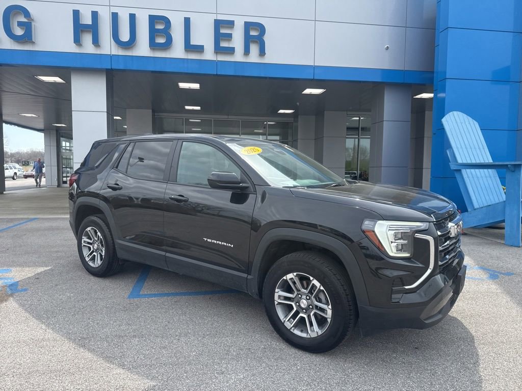 Used 2025 GMC Terrain Elevation image 32
