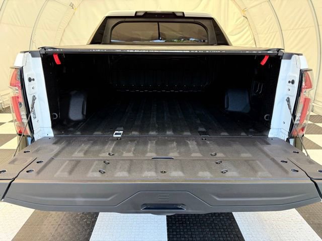 Used 2024 Chevrolet Silverado EV RST AWD/4WD image 5