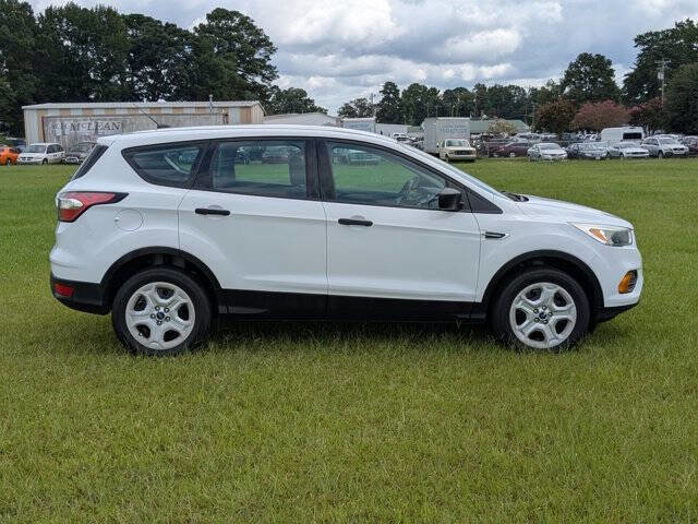 Used 2017 Ford Escape S image 2