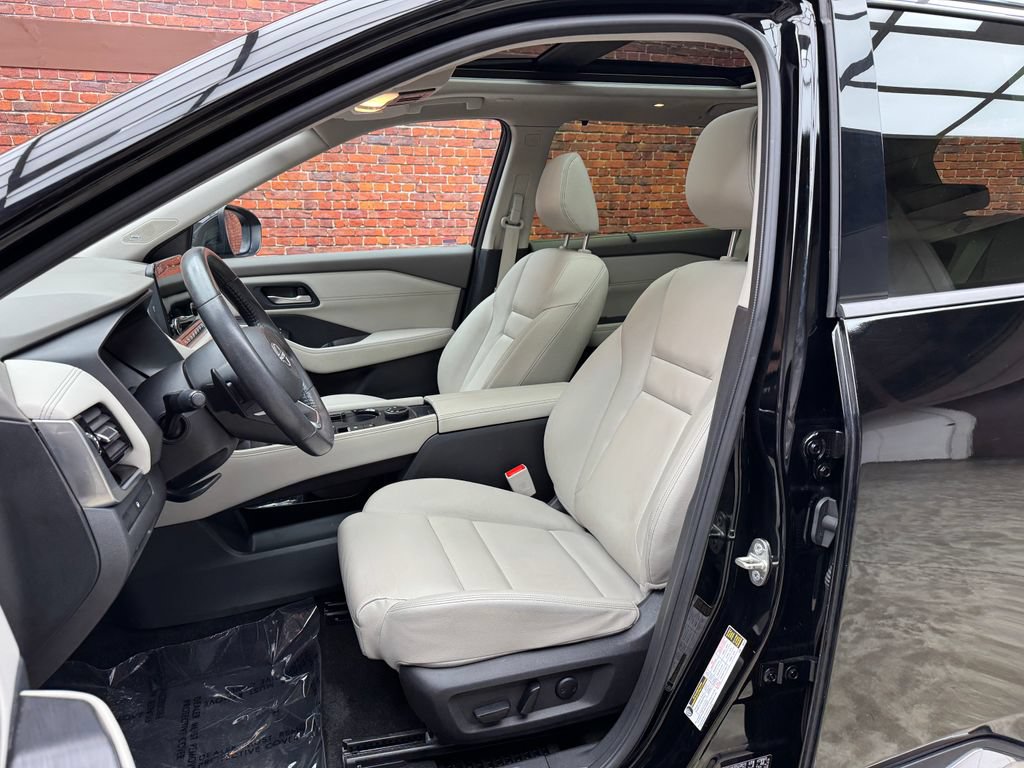 Used 2023 Nissan Rogue SL w/ SL Premium Package AWD/4WD image 23