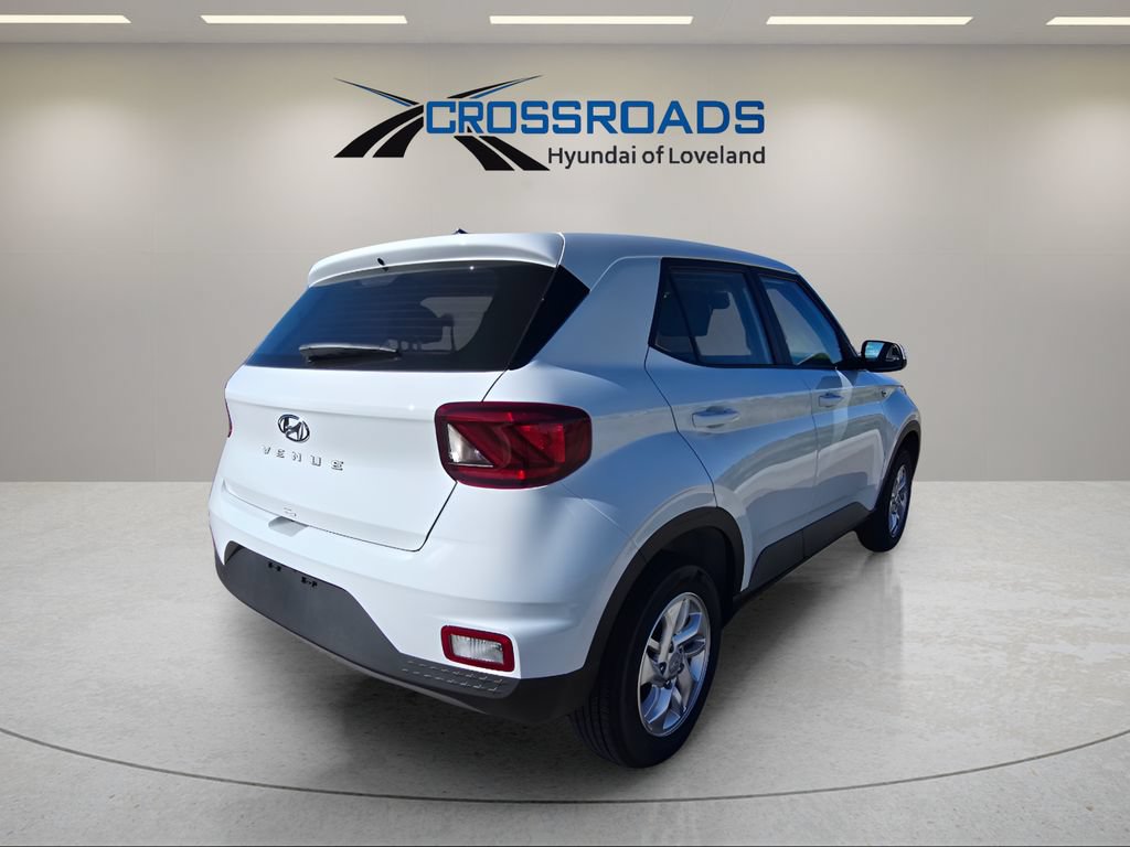 Used 2026 Hyundai Venue SE FWD image 6