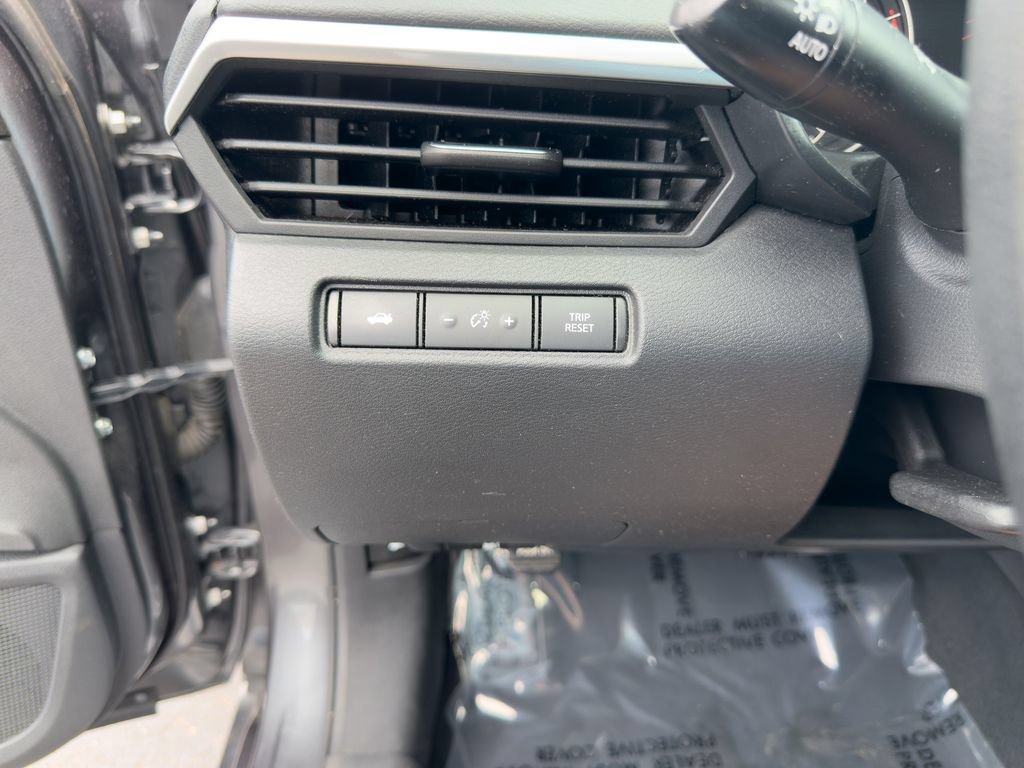 Used 2021 Nissan Altima 2.5 SV FWD image 23