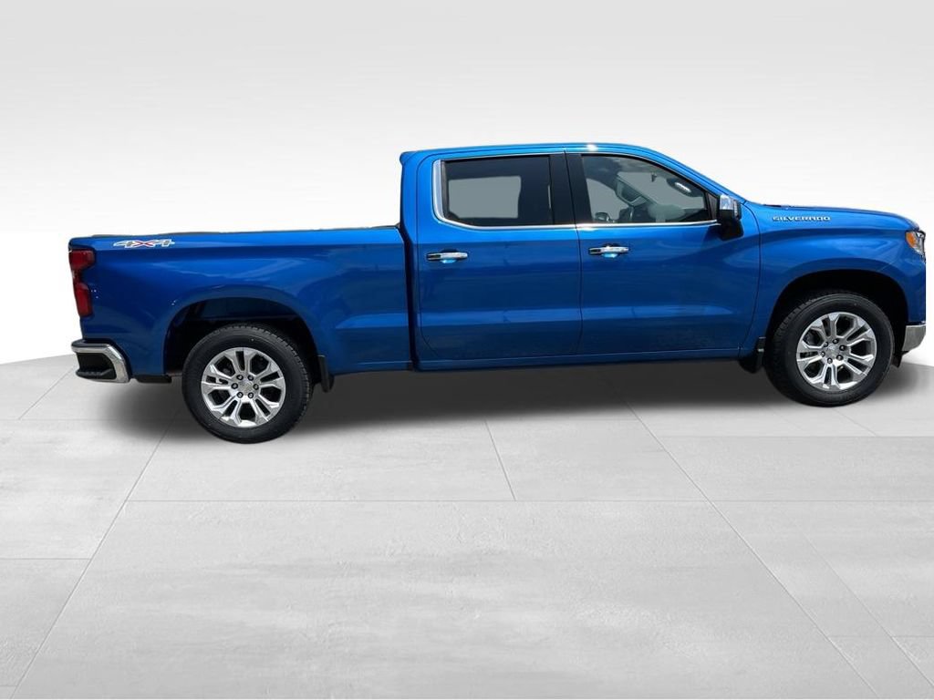 Used 2022 Chevrolet Silverado 1500 LTZ w/ LTZ Convenience Package II AWD/4WD image 6