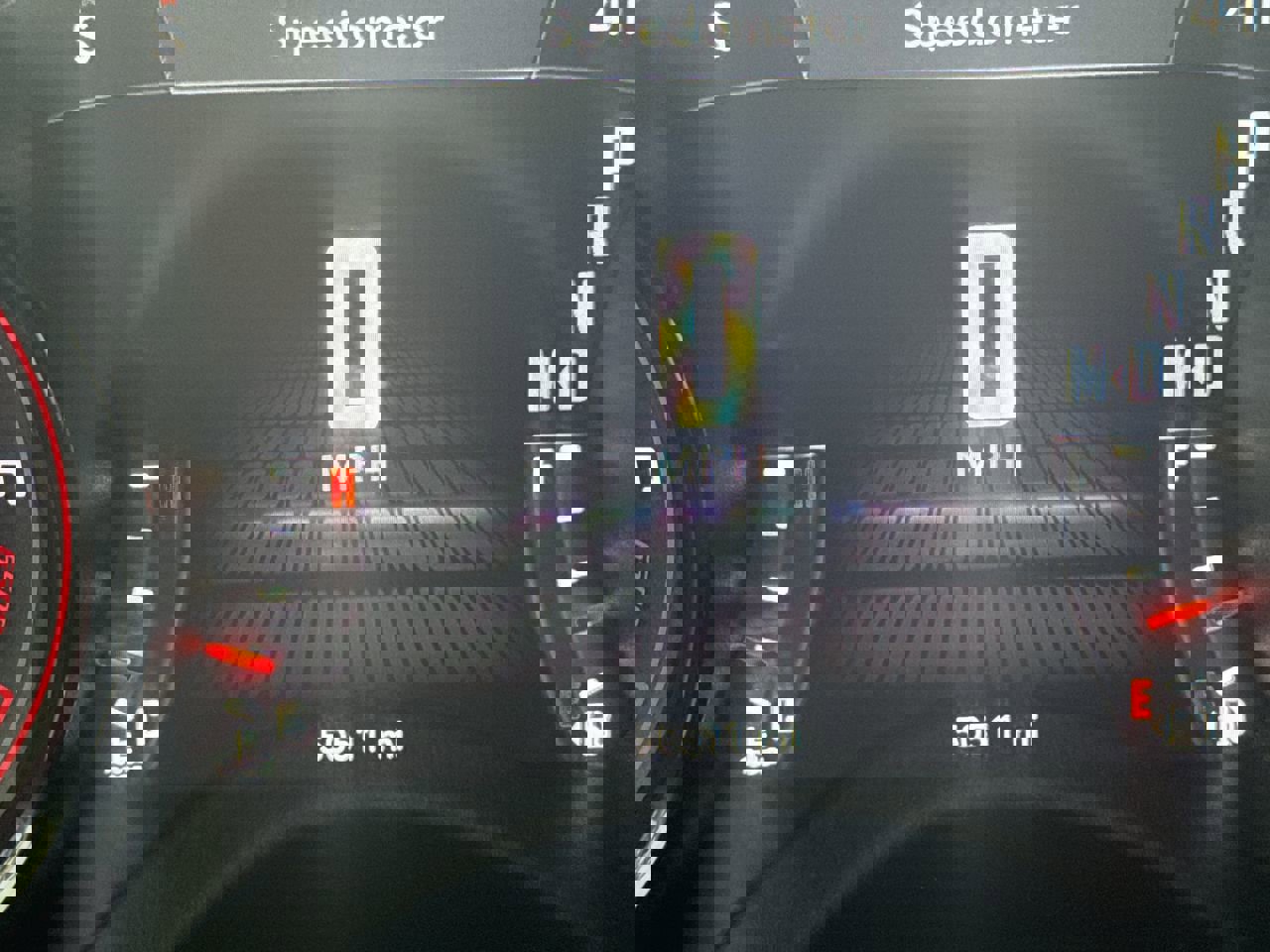 Used 2019 Dodge Challenger GT w/ Blacktop Package image 11