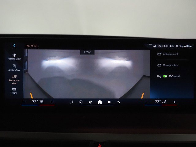 Used 2024 BMW iX xDrive50 w/ Sport Package image 33