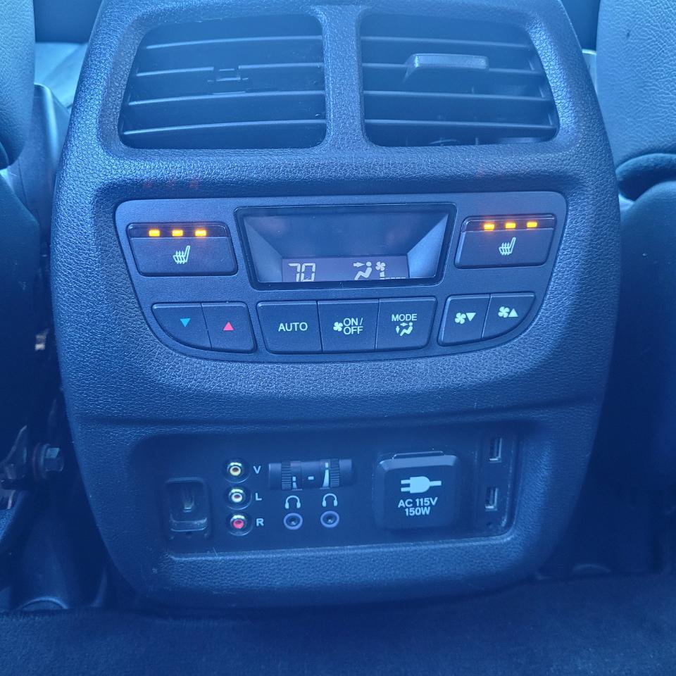Used 2017 Honda Pilot Elite image 36
