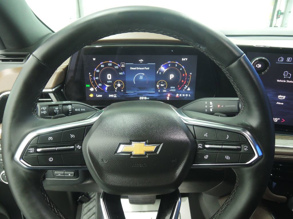 Used 2025 Chevrolet Tahoe High Country image 14