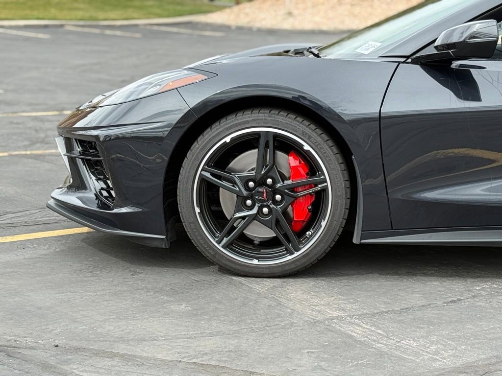 Used 2024 Chevrolet Corvette Stingray Preferred Cpe w/ Z51 Performance Package image 8