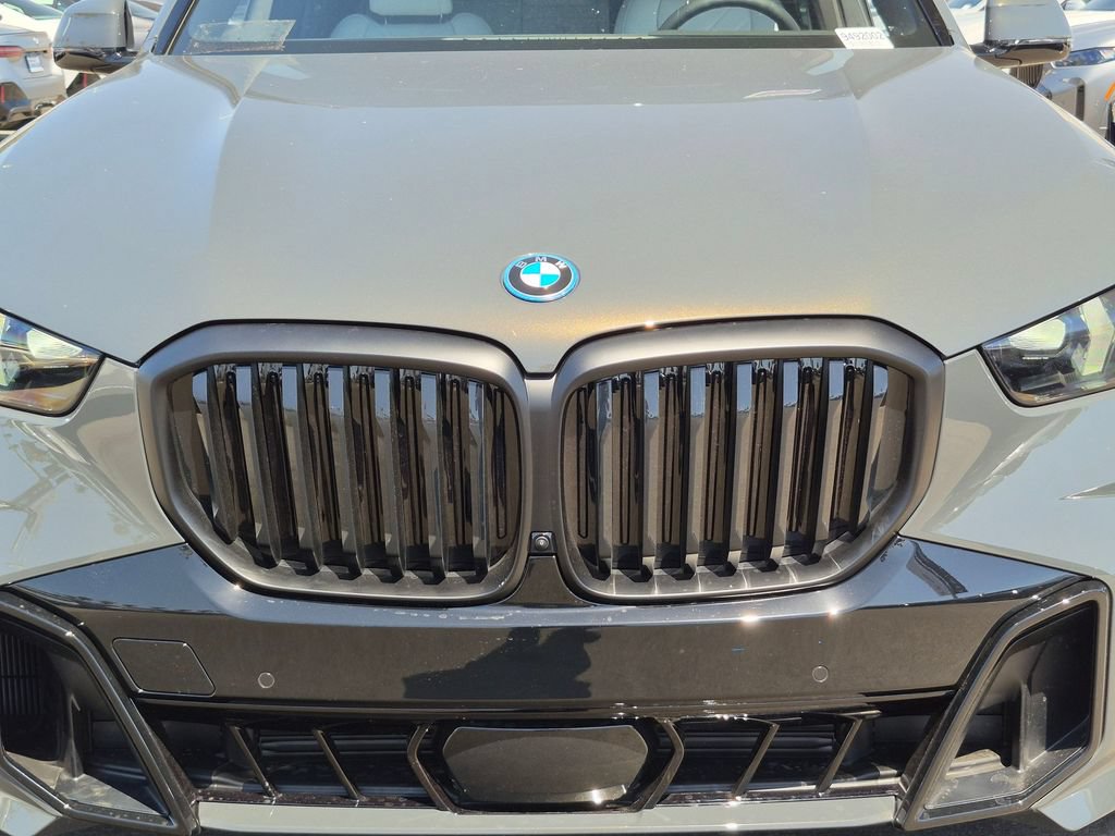 New 2026 BMW X5 xDrive50e w/ M Sport Package AWD/4WD image 36