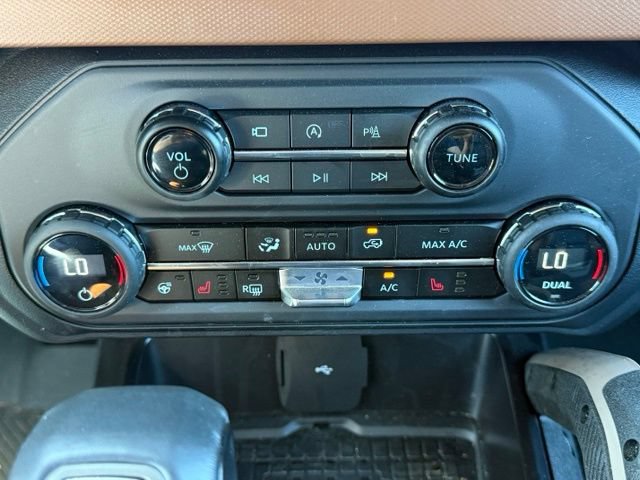 Used 2024 Ford Bronco Outer Banks AWD/4WD image 25
