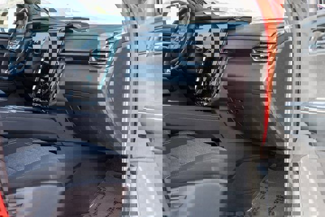 Used 2025 GMC Acadia Elevation image 20