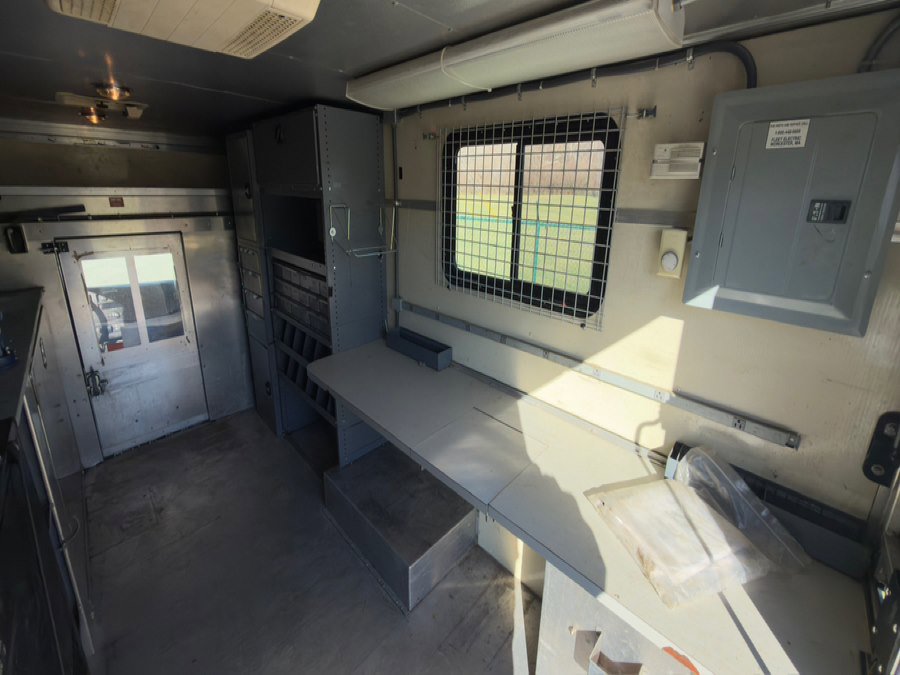 Used 2009 GMC Savana 3500 image 10