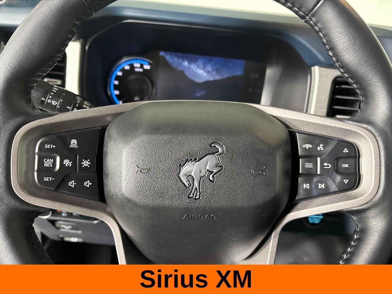 Used 2024 Ford Bronco Outer Banks AWD/4WD image 14