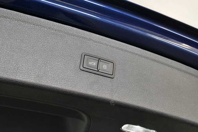 Certified 2025 Audi Q5 2.0T Premium Plus w/ Premium Plus Package image 14