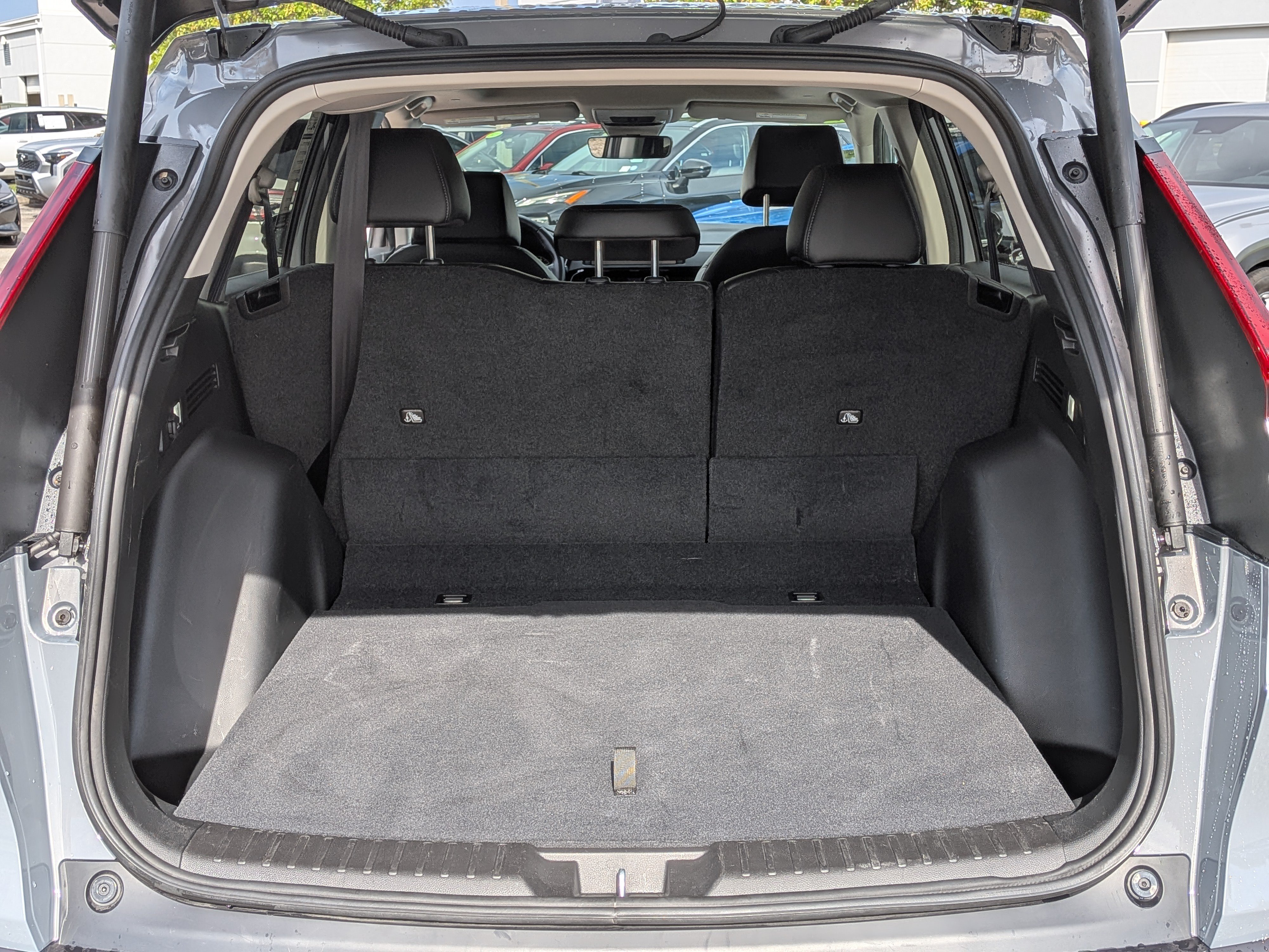 Used 2025 Honda CR-V EX-L image 13