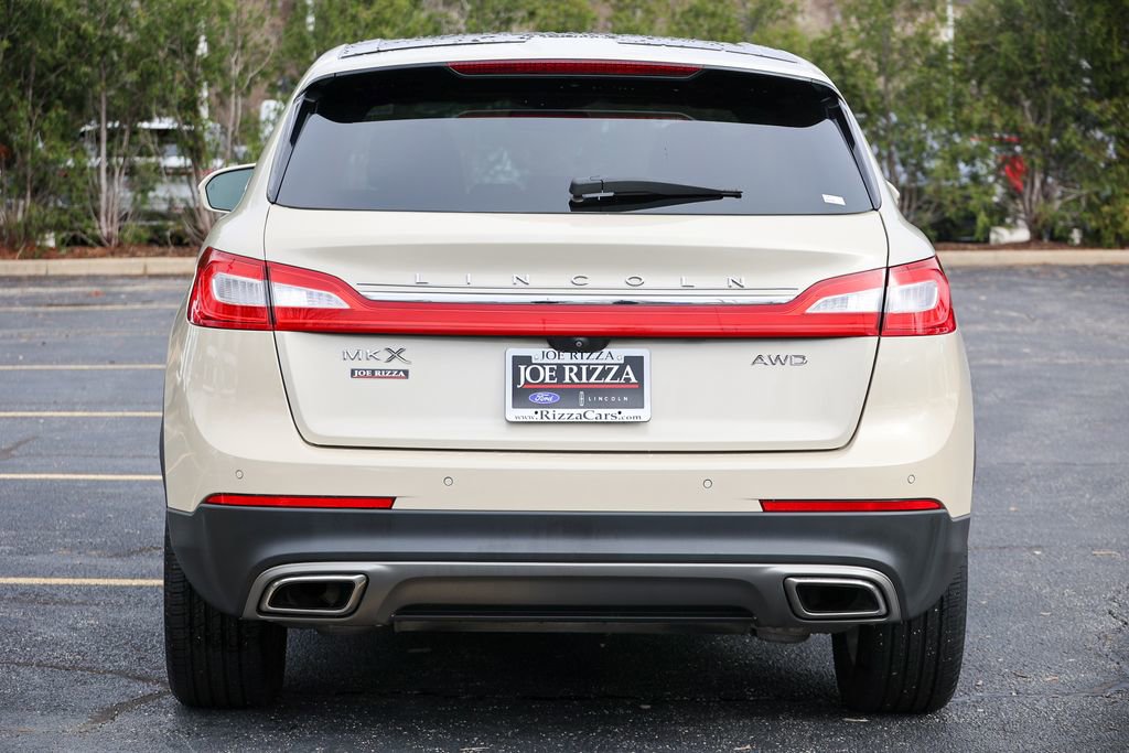 Used 2016 Lincoln MKX Reserve w/ Climate Package image 24