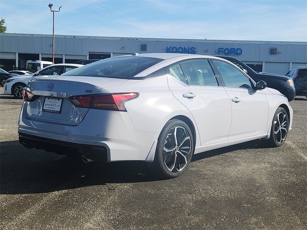 New 2025 Nissan Altima 2.5 SR w/ SR Premium Package image 4