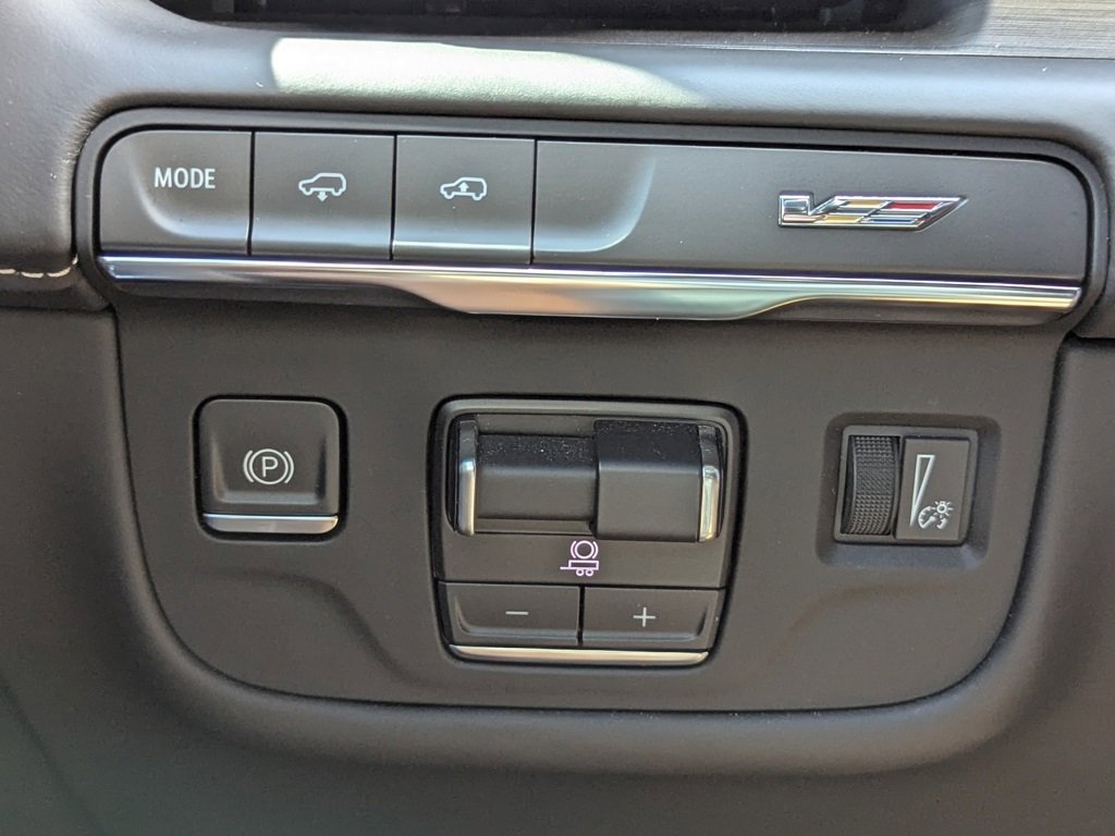 Used 2023 Cadillac Escalade V image 37