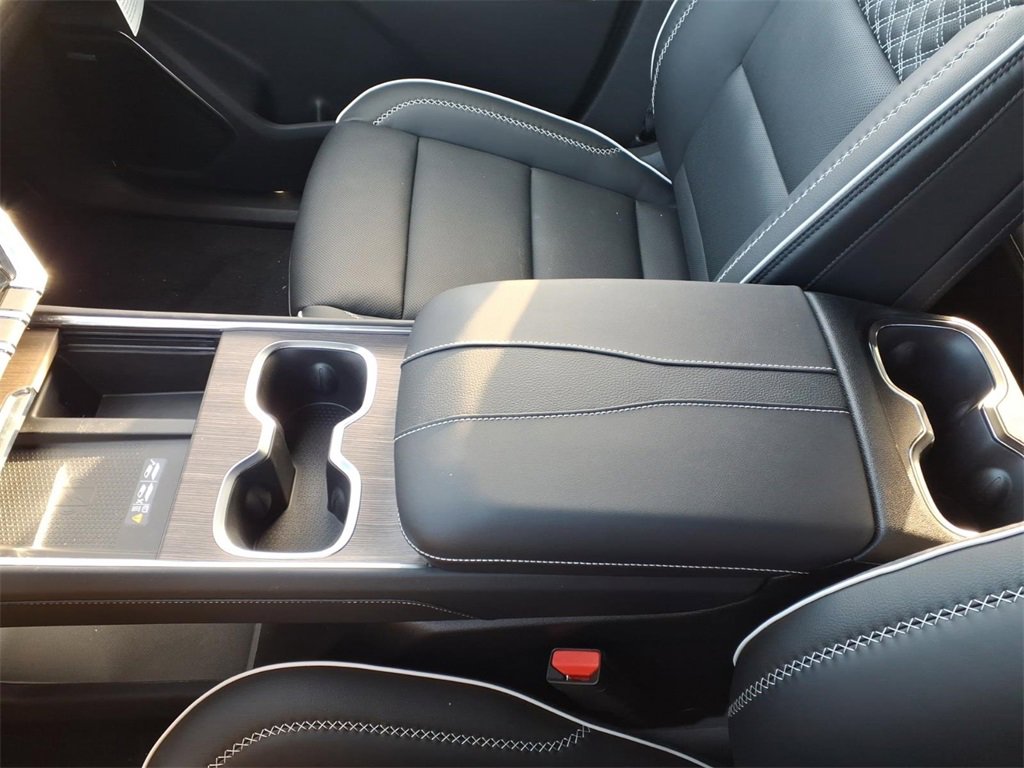 New 2026 GMC Acadia Denali w/ Super Cruise Package image 14