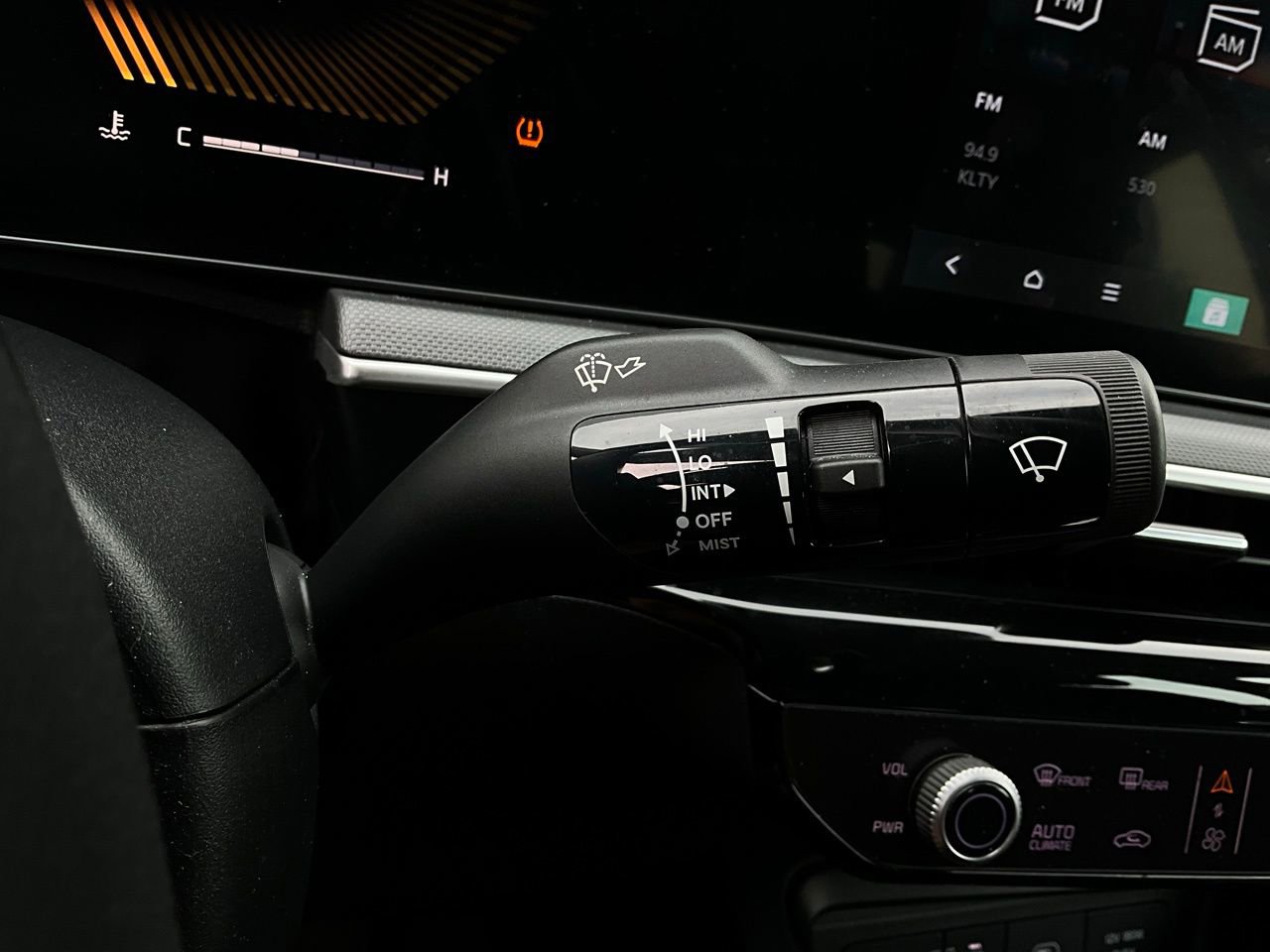 Used 2025 Kia K5 LXS image 38