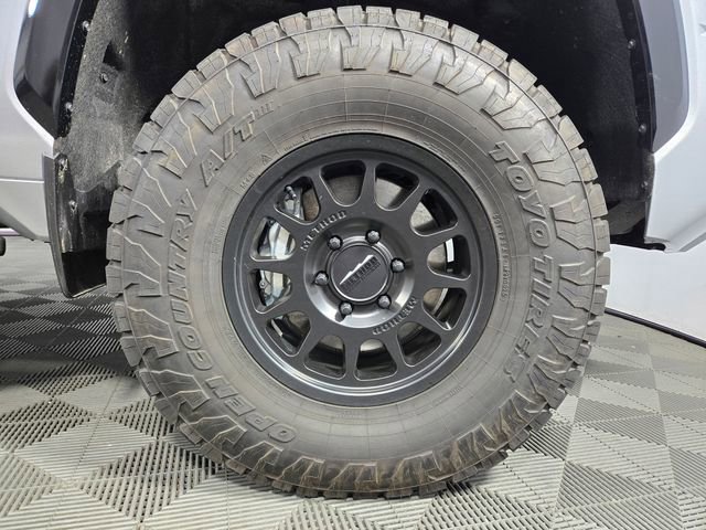 Used 2024 Toyota Tundra Platinum w/ TRD Off-Road Package AWD/4WD image 11