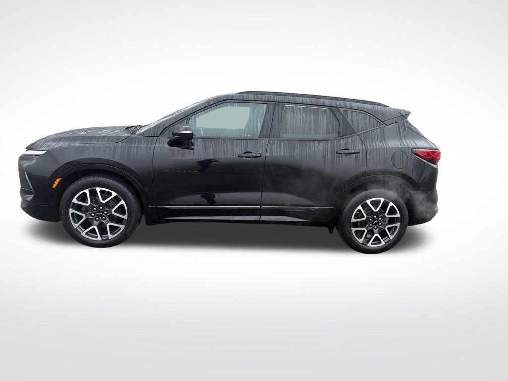 Used 2024 Chevrolet Blazer RS AWD/4WD video 2