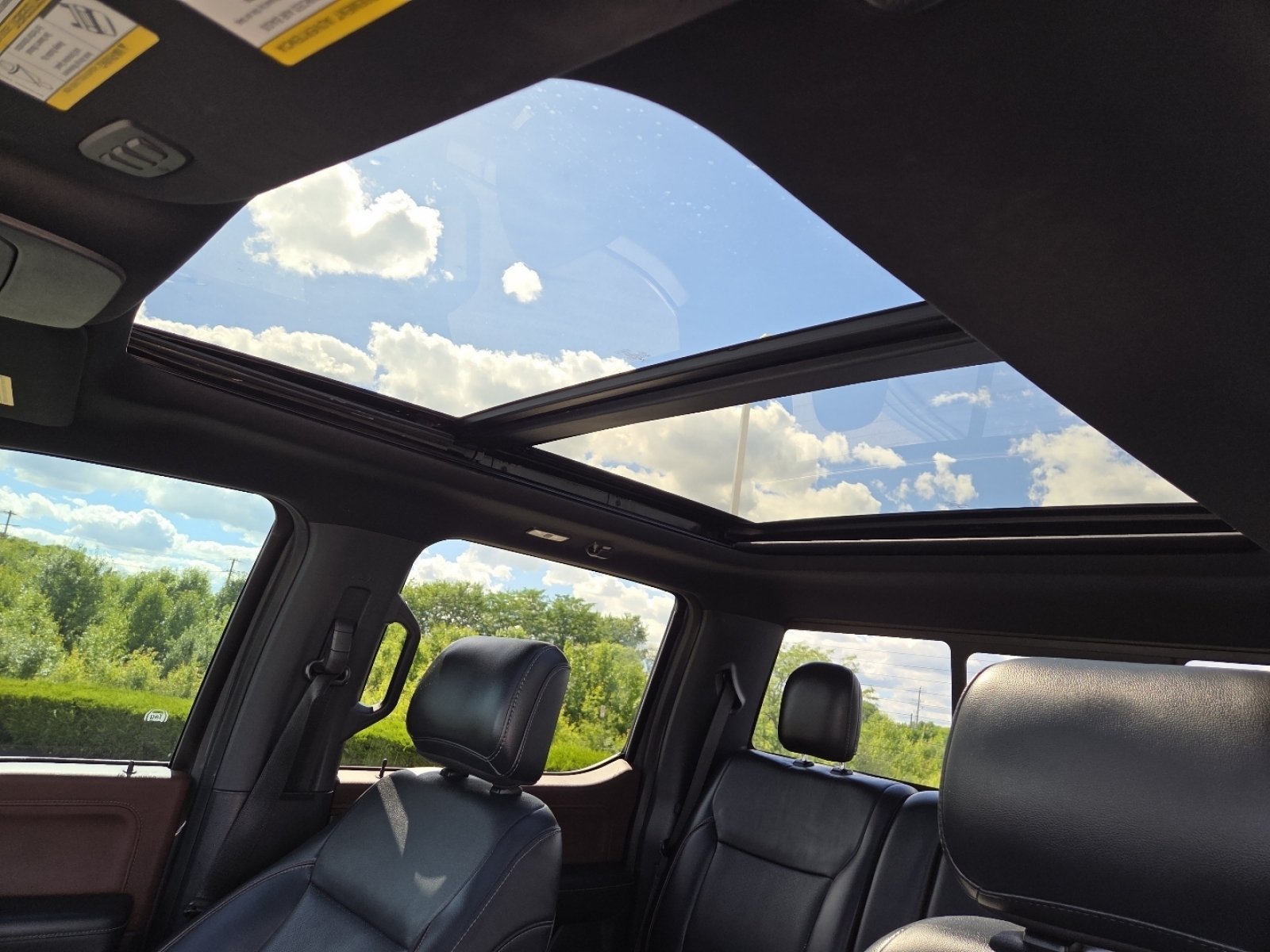 Used 2021 Ford F150 Lariat w/ Equipment Group 502A High AWD/4WD image 3